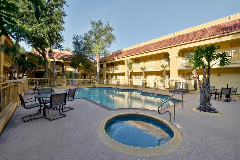 Motel Super 8 By Wyndham Corpus Christi Northwest Exterior foto